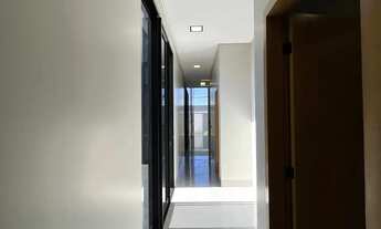 Imagem 7: Jardim Mont Serrat, Ap de Goiânia Casa com 3 Suítes, Piscina e Área Gourmet