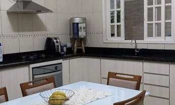 Imagem 3: Oportunidade sobrado a VENDA, 2 suites, com escritura, 1 vaga coberta, Bq. dos Ipes, SJCam