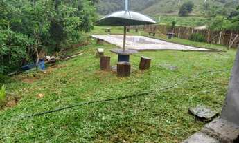 Imagem: Granja em Varginha, com casa, açude e piscina