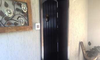 Imagem 5: Casa para venda tem 219 metros quadrados com 3 quartos em Alto de Pinheiros - São Paulo