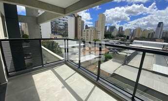 Imagem 5: Apartamento de 62m² com 2 dormitórios, 1 suíte, 1 vaga, varanda e na melhor localização do
