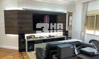 Imagem 7: Apartamento reformado de 340m², 4 suítes + 5 vagas, varanda goumert + 2 depósitos. Pronto!