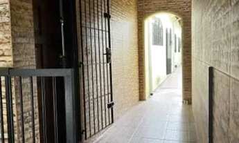 Imagem 3: Casa para venda com 150 metros quadrados com 2 quartos em Guilhermina - Praia Grande - SP