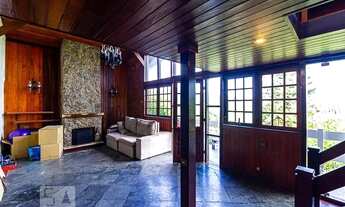 Imagem: Casa de Condomínio à Venda - Cantagalo