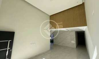 Imagem 4: Casa Espaçosa de 3 Quartos com Suíte, Sala de Pé Direito Alto e Vista para o Bosque codigo