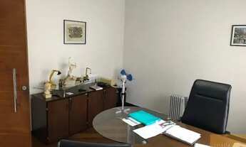 Imagem 4: Casa a venda 927 m² Área construída 4 Quartos 4 Suítes 4 Banheiros 4 Vagas Aldeia da Serra