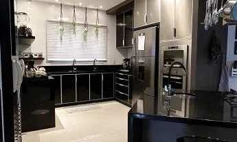 Imagem 4: Casa para venda tem 153 metros quadrados com 3 quartos em Campo da Vila - Santana de Parna