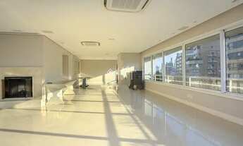 Imagem 3: Apartamento para venda possui 334 metros quadrados com 4 quartos em Auxiliadora - Porto Al