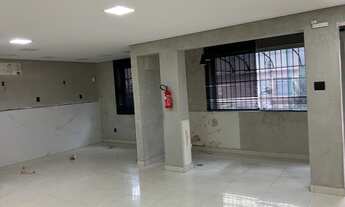 Imagem 5: Casa Aluguel/Venda reformada ideal para clínica de estética/salão de Beleza