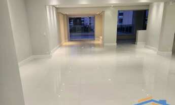 Imagem: Apartamento com 4 Quartos à venda, 255m²