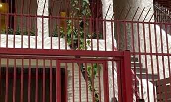 Imagem: Casa Sobrado para Venda e locação. Possui