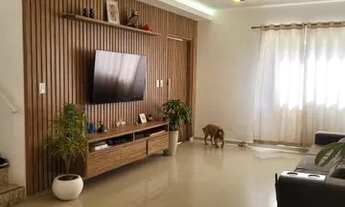 Imagem: Casa duplex de condomínio fechado a venda