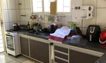 Imagem 7: Casa para venda possui 250 metros quadrados com 2 quartos em Morada de Laranjeiras - Serra