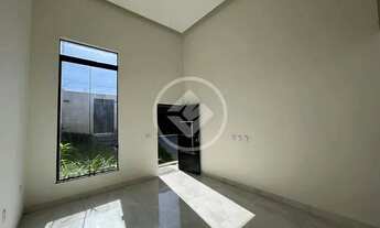 Imagem 5: Casa Espaçosa de 3 Quartos com Suíte, Sala de Pé Direito Alto e Vista para o Bosque codigo