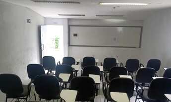 Imagem 2: Casa para aluguel com 172 metros quadrados com 6 quartos no bairro dos Aflitos