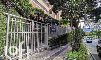 Imagem 3: Apartamento para venda possui 92 metros quadrados com 2 quartos em Lagoa - Rio de Janeiro