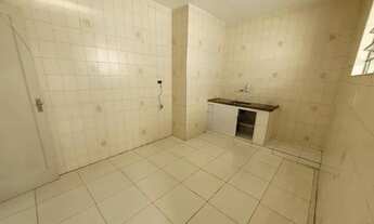 Imagem 3: Apartamento para venda possui 75 metros quadrados com 2 quartos em Embaré - Santos - SP