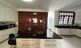 Imagem 3: 05 Suítes, mobiliado, 750m², 2 vgs, Cobertura Ed. Eugênio Soares