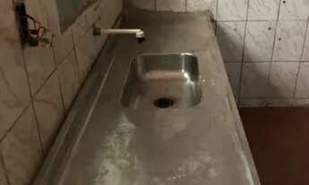 Imagem 2: Aluga-se casa com 2 comodos + Banheiro em Guaianazes