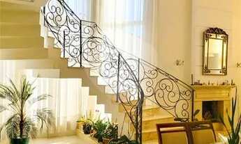 Imagem 5: Sobrado a venda com 3 Suítes semimobiliado na Região do Lago em Cascavel-PR