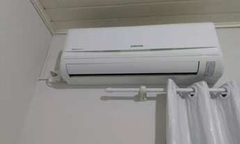 Imagem 7: Linda suite com ar condicionado e garagem coberta no estreito apenas 5 min do centro