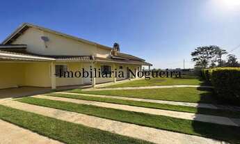 Imagem 2: Ninho Verde 1, excelente casa com 4 dormitórios, 2 terrenos sendo 880 m²