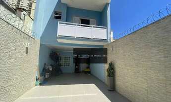 Imagem 3: Maravilhoso Sobrado com 03 suites + 04 vagas com móveis planejados em todos os ambientes n