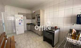 Imagem 7: Casa com aplo quintal no Vale do Sol em Anápolis GO