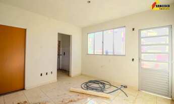 Imagem 3: Casa para aluguel, 2 quartos, 2 vagas, Residencial São Frei Galvão - Divinópolis/MG