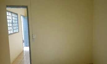 Imagem 6: Aluga-se Kitnet (1 quarto + cozinha) com ótima estrutura no Santa Genoveva