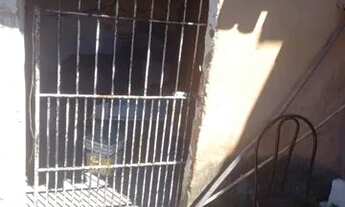 Imagem 5: Alugo casa na parquelandia com 2 quartos garagem quintal ótima para mora