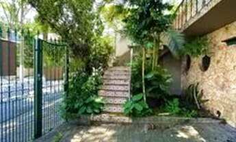 Imagem 4: Casa charmosa em bairro residencial