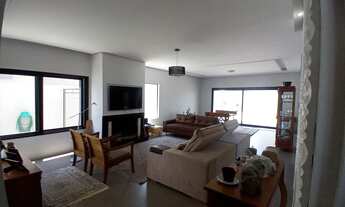 Imagem 2: Sobrado com 4 suítes - ALPHAVILLE FASE 1