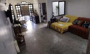 Imagem: Vendo sobrado no Guará 1