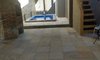 Imagem 4: Sua casa no litoral com piscina. III