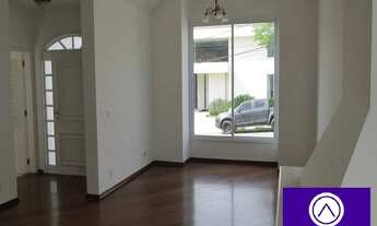 Imagem 3: Casa Totalmente Térrea à Locação no Residencial 6, Alphaville