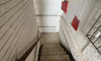 Imagem 3: Natália lins 2/4 , banheiro social e garagem