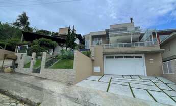 Imagem 3: Casa Alto Padrão para Venda em Centro Garopaba-SC