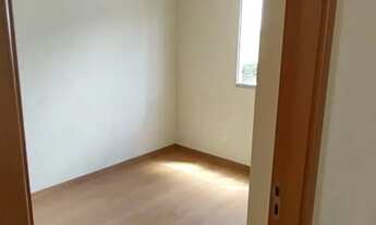 Imagem 6: Viva o Conforto e a Comodidade: Apartamento de 2 Quartos com Vaga Coberta no Pinheirinho