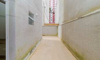 Imagem 7: Apartamento com 1 dormitório para alugar, 46 m² por R$ 2.300+taxas/mês -aceita pet- Centro