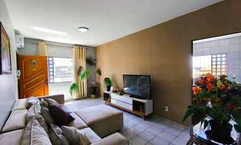 Imagem: Sobrado com 5 quartos à venda, 180 m²