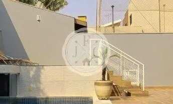 Imagem: Casa em condomínio - 4 Suítes - Venda