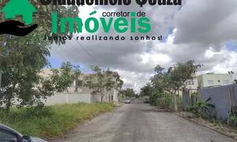 Imagem 2: Casa à venda em Fundão-ES: 2 quartos, 1 suíte, 1 sala, 2 banheiros, 4 vagas de garagem, 12