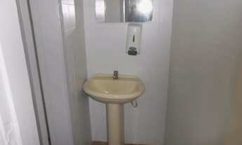 Imagem 6: CONJUNTO COMERCIAL COM AMPLO SALÃO MAIS 3 SALAS GRANDES, VARANDA, 4 BANHEIROS E COZINHA EM