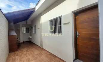 Imagem 3: Linda casa térrea de 3 dormitórios para locação na Baruel!!