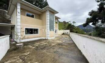 Imagem: Casa à venda, 4 quartos, 1 suíte, 2 vagas