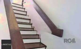 Imagem 6: Casa com 4 dormitórios e 2 vagas para alugar