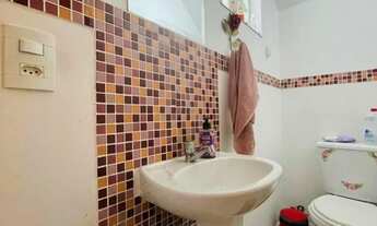 Imagem 2: Sobrado em Uvaranas Localização Previlegiada