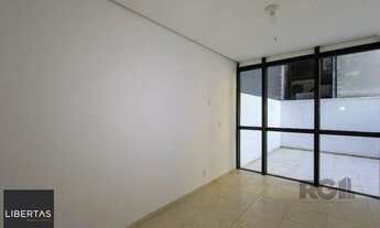 Imagem 2: Sala comercial à venda com terraço, banheiro e copa, elevador portaria - Bairro Menino Deu