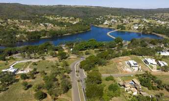 Imagem: Lote em Condominio C/ 10 Lagos e 1.898m²